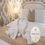 Jessica Flat Malta Royal Cospicua