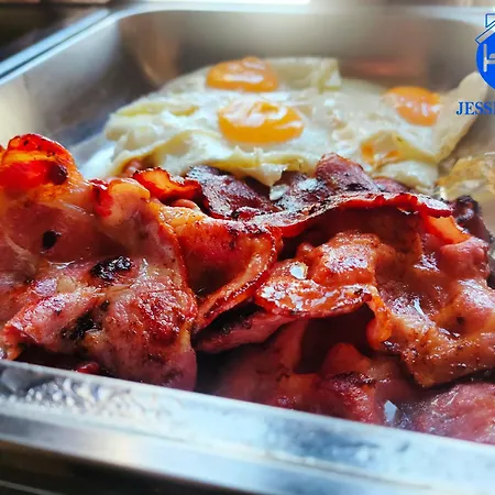 Jessica Flat Malta Royal Cospicua