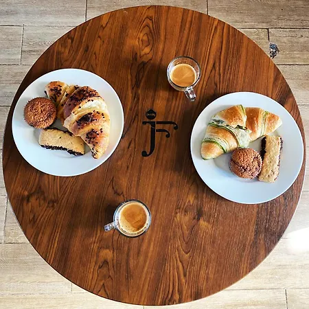 Jessica Flat Malta Royal Gæstehus 4*