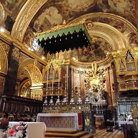 Jessica Flat Cospicua