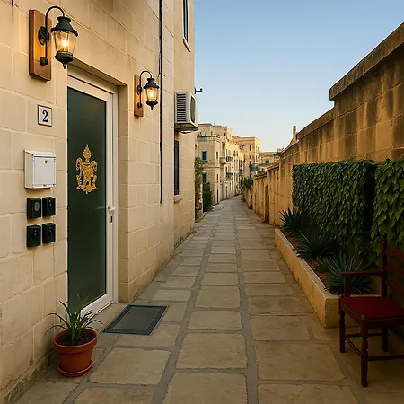Jessica Flat Malta Royal *