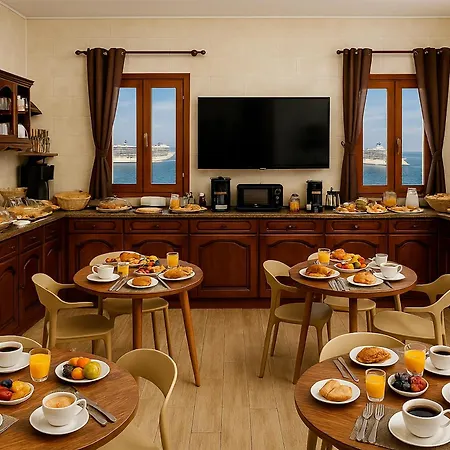 Jessica Flat Malta Royal Cospicua