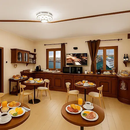 Jessica Flat Malta Royal