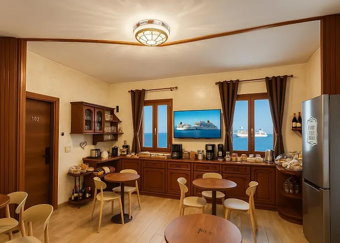 Jessica Flat Malta Royal Gæstehus